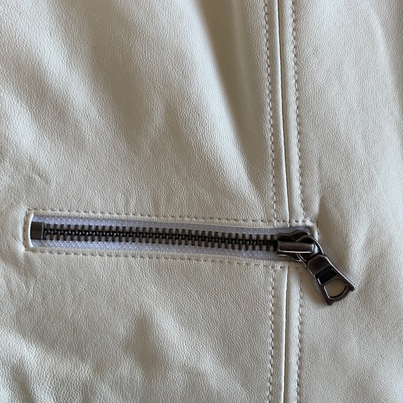 Alice + Olivia Cam Leather Biker Jacket - Picture 8 of 10